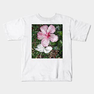 Fabulous hibiscus Kids T-Shirt